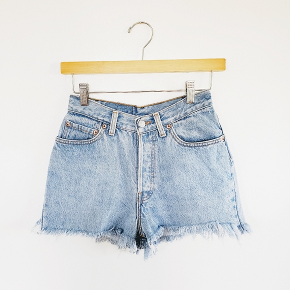 Vintage | Levi's | 501s Cutoff Button Fly Shorts - Picture 6 of 15